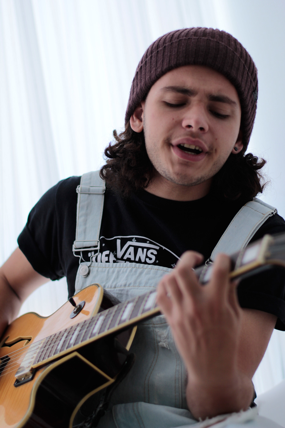 Felipe Sanches SINTONIA Music Video visual 3.