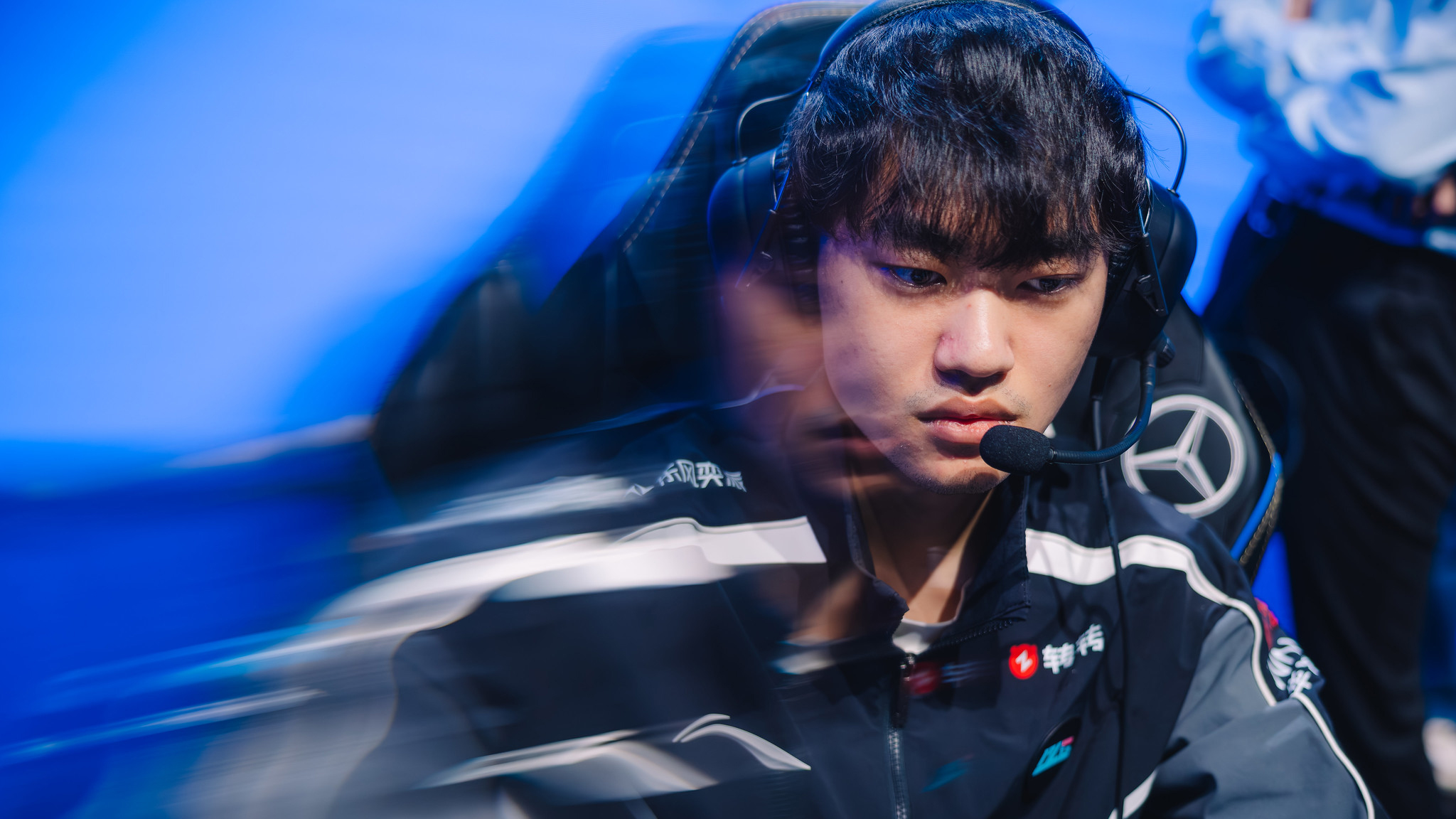 Riot Worlds 25 visual 4.
